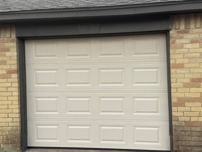 Building Photo - 19310 Cypress Canyon Dr