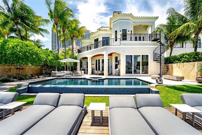 Building Photo - 3916 Island Estates Dr