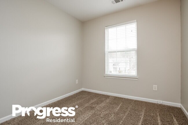 Building Photo - 5447 Bighorn Pass