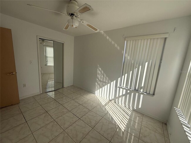 Building Photo - 8722 Rain Forest Pl