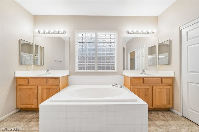 Building Photo - 2298 Tedesca Dr