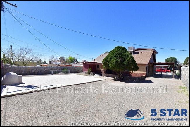 Building Photo - 908 Bolivia St