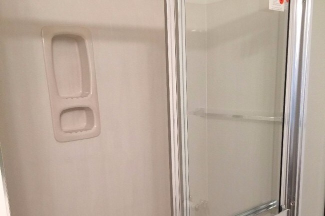 Building Photo - 1350 Parkview Estates Dr