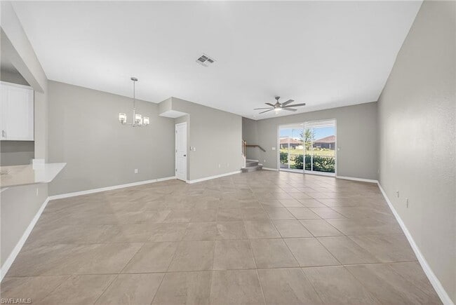 Building Photo - 2898 Blossom Way