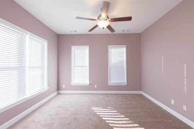 Building Photo - 232 Beech Tree Hollow NW
