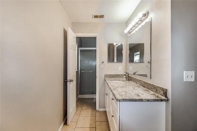 Building Photo - 3411 Gramercy Ln