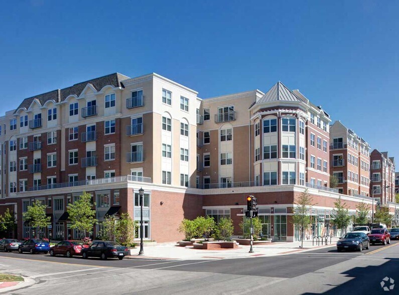 Off Campus Apartments For Rent Near Northwestern University Evanston Campus In Evanston Il Apartment Finder