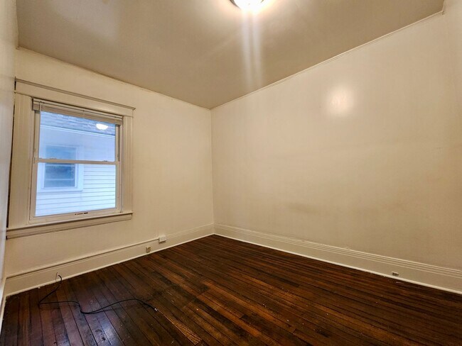 Building Photo - 11-13 Sawyer Street
