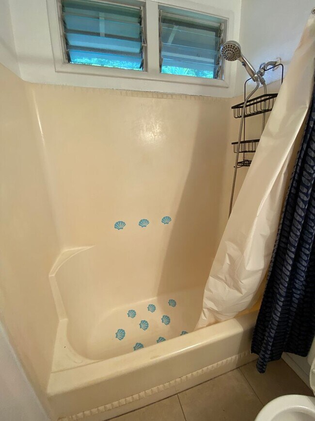 Building Photo - 98-1388D Hinu Pl. #39