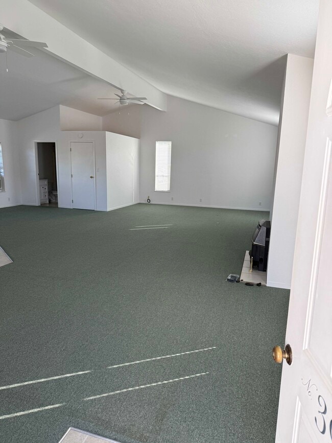 Building Photo - 3996 Dry Creek Rd