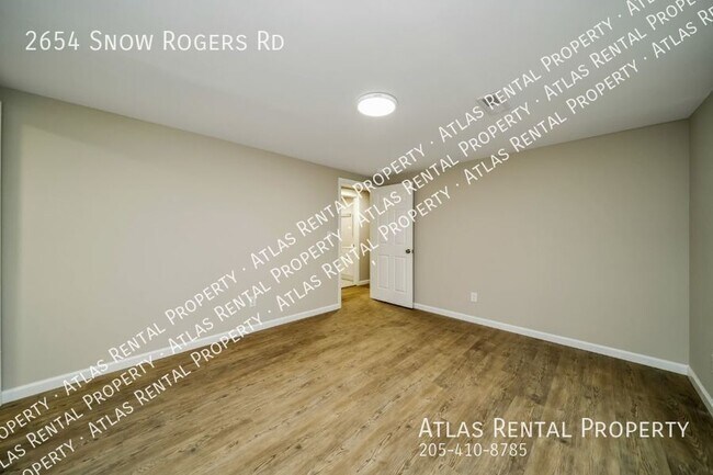 Building Photo - 2654 Snow Rogers Rd