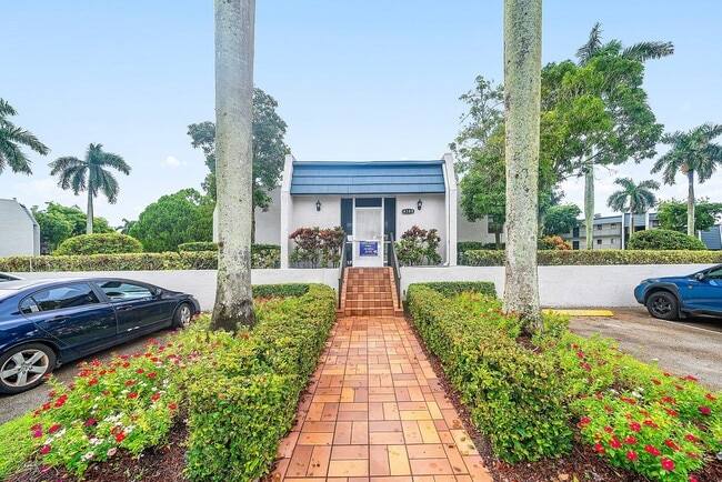 Building Photo - 4381 Trevi Ct