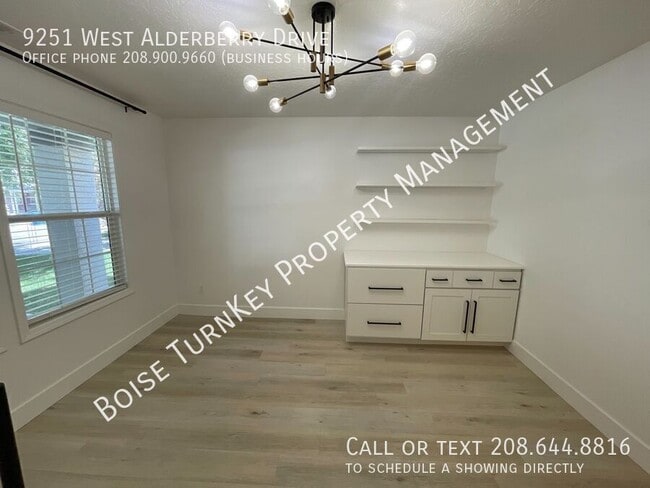 Building Photo - 9251 W Alderberry Dr