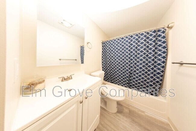 Building Photo - 68 Hemingway Dr