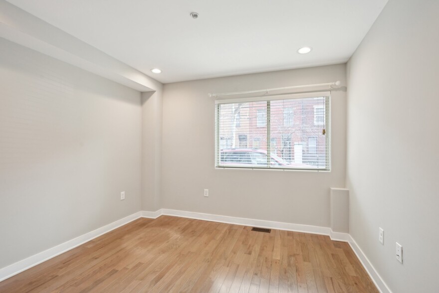 Building Photo - 1524 N 2nd St