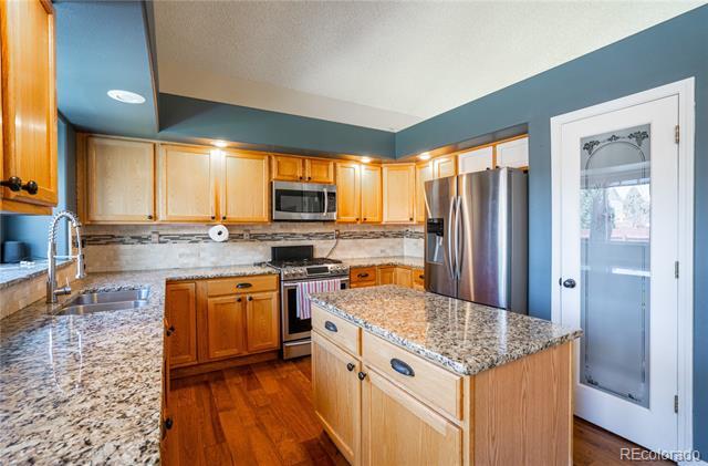 Building Photo - 5915 Pioneer Mesa Dr