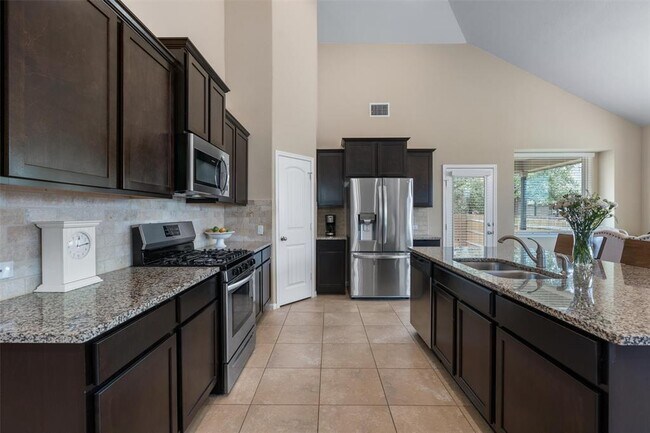 Building Photo - 2428 Lyla Ln