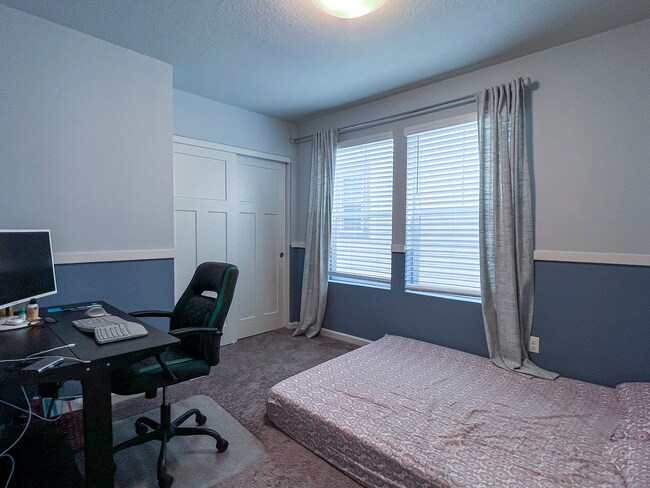 Building Photo - Amazing Location 3 Bedrooms 2.5 Bathrooms in the New Reeds Crossing Community!  Hillsboro near In...