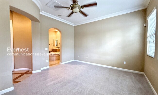 Building Photo - 4700 S Fulton Ranch Blvd