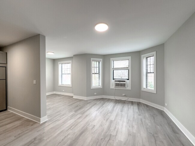 Building Photo - 378 Hazel Ave