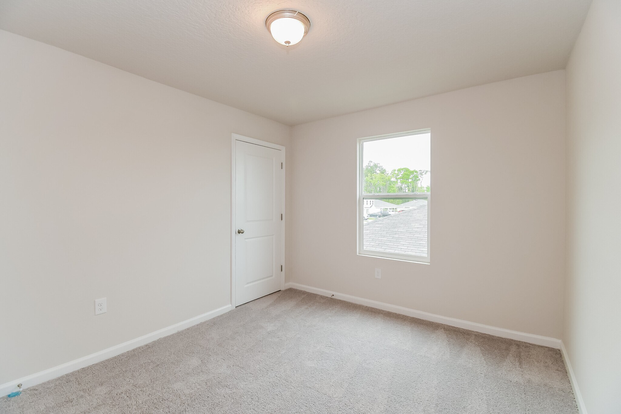 Building Photo - 45380 Red Brick Dr