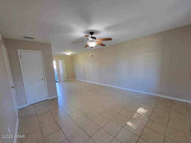 Building Photo - 4466 E Hwy 98