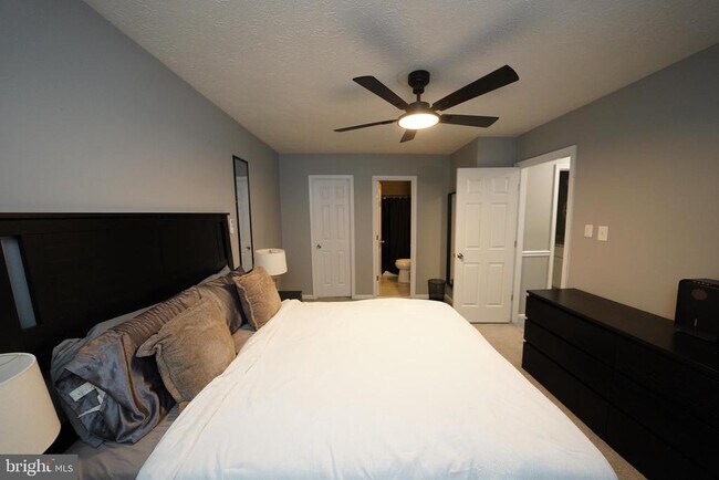 Building Photo - 4120 Lancaster Cir