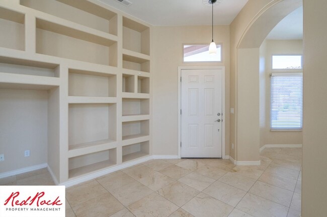 Building Photo - 3 Bedroom Home In Eagle Rock At Snow Canyon With Community Pools