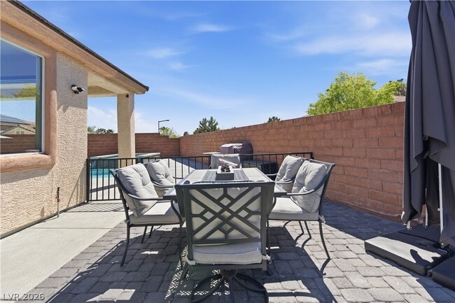Building Photo - 11063 Pegasus Dr