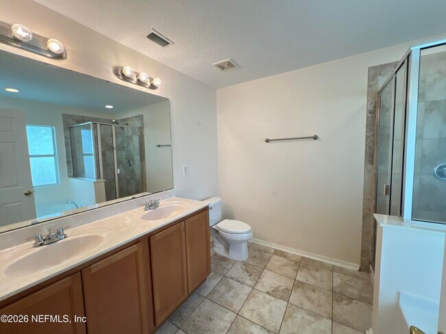 Building Photo - 395 Candlebark Dr