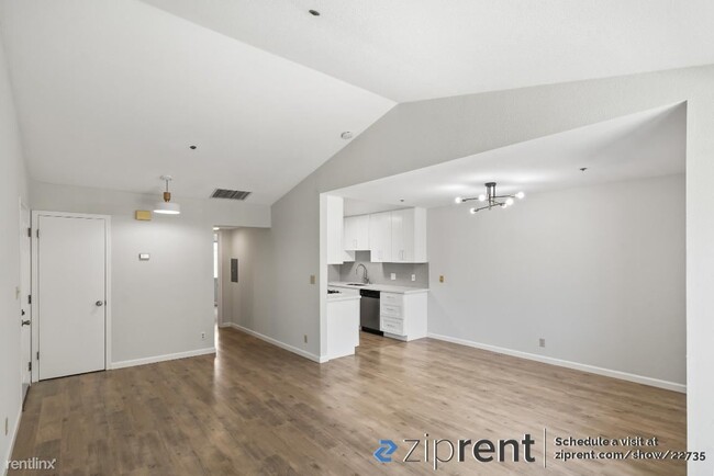 Building Photo - 1 br, 1 bath Condo - 1016 San Gabriel Cir,...