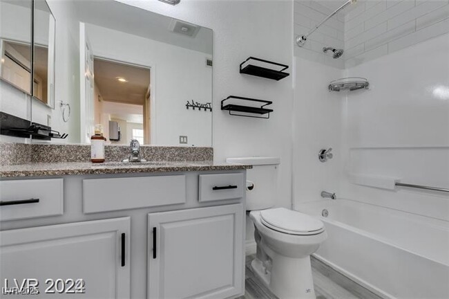 Building Photo - 2801 N Rainbow Blvd