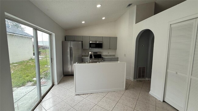 Building Photo - 1924 Shoal Ct