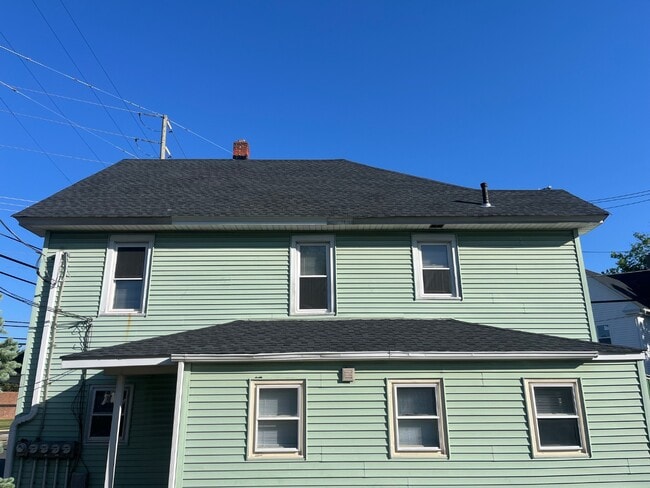 Building Photo - 503 N Delaware St
