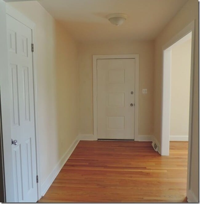 Building Photo - 2223 Imperial Ave E