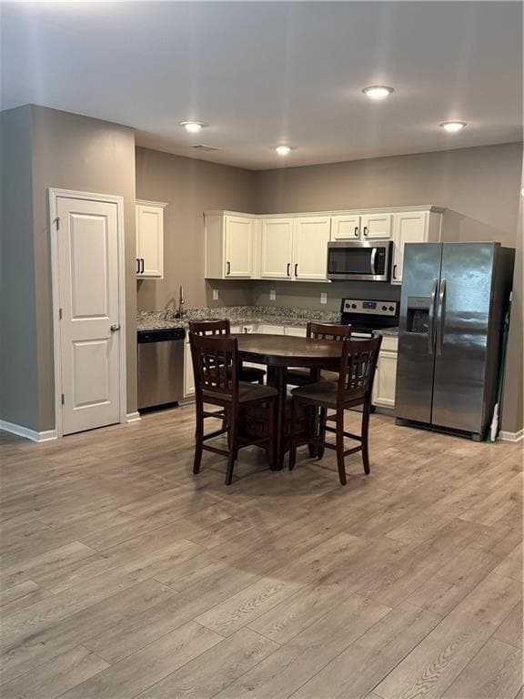 Building Photo - 2330 McKenna Square Dr