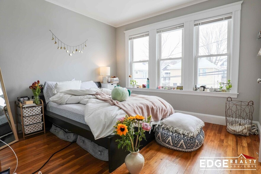 Building Photo - 21 Donnybrook Rd