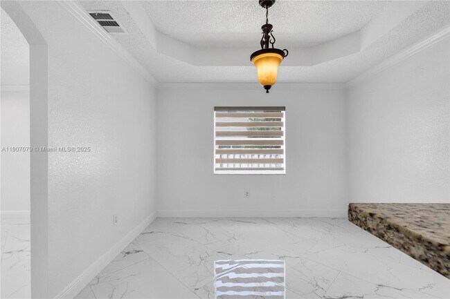 Building Photo - 14308 SW 120th Ct