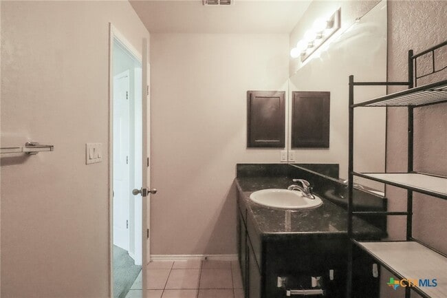 Building Photo - 1125 Brown Rock Dr