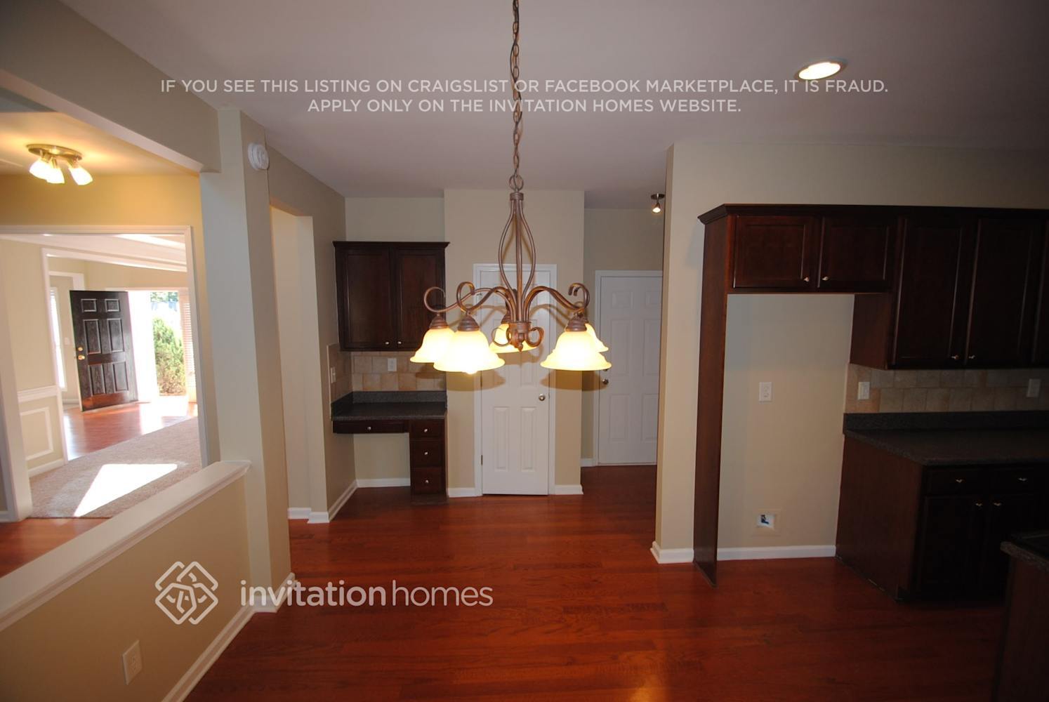 Building Photo - 5372 Heyward Pl SW