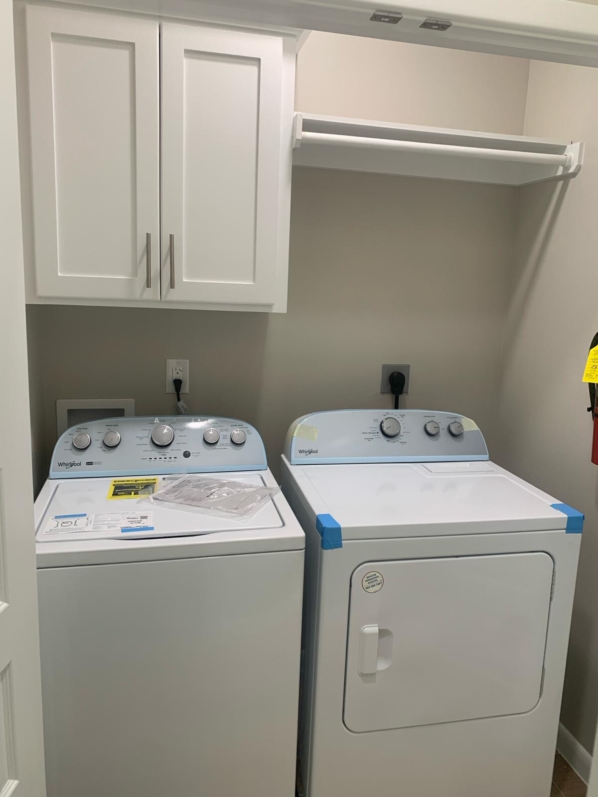 Building Photo - 5202 N Crown Pt