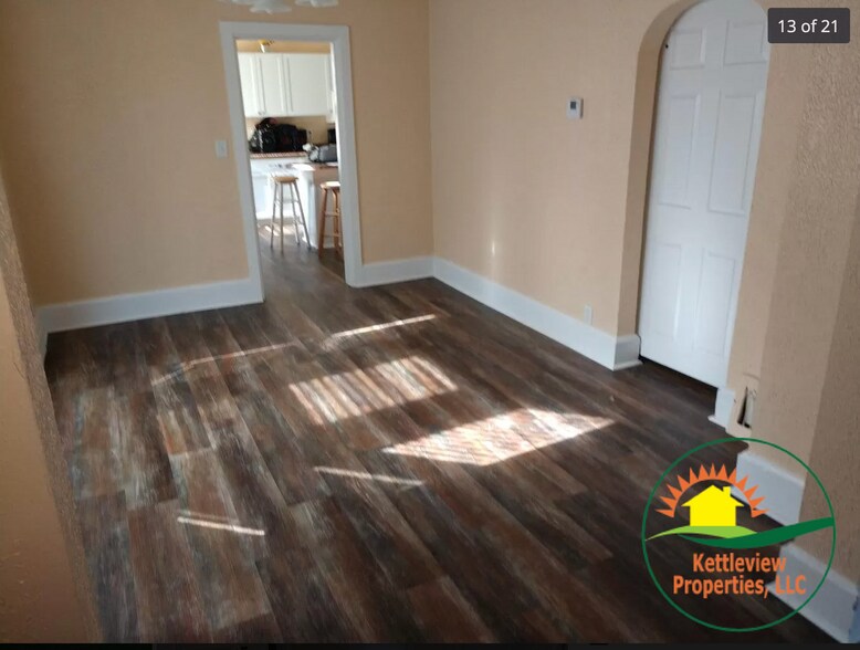 Dining Room - 707 State Street