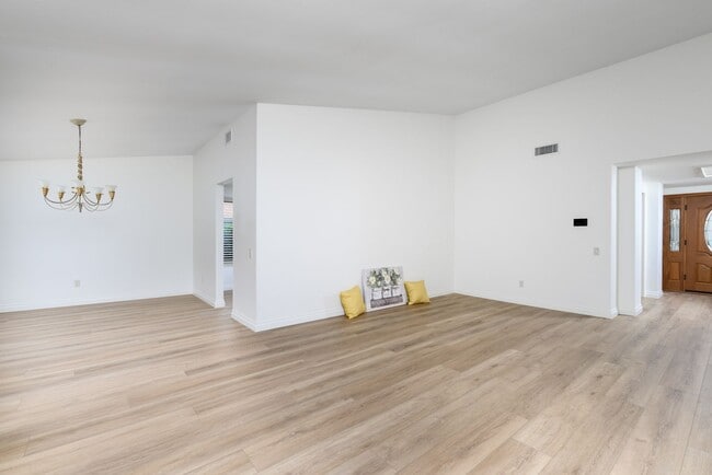 Building Photo - 22106 Village 22