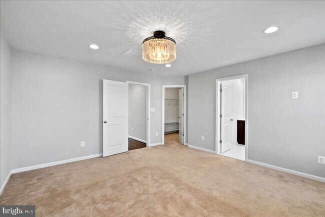 Building Photo - 8182 Broad Pl