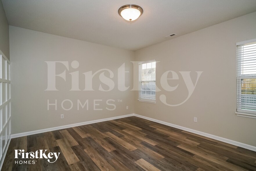 Building Photo - 2407 Twinleaf Drive