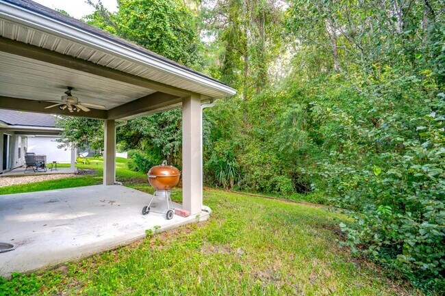 Building Photo - 917 Mineral Creek Dr