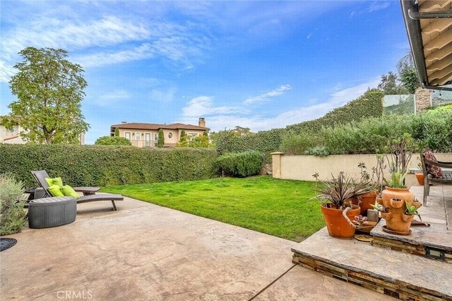 Building Photo - 8001 S Ocean Bluff Dr