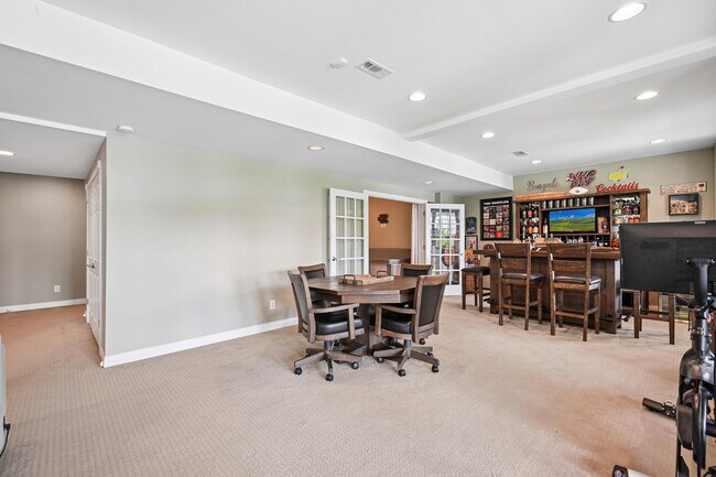 Building Photo - 135 Harbour Ridge
