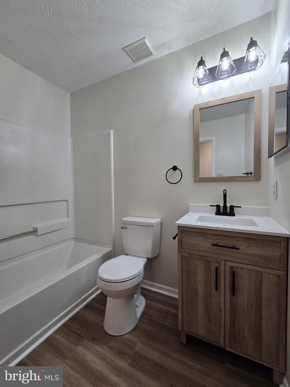 Building Photo - 6328 S Lake Ct