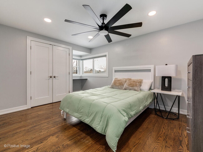 Building Photo - 7225 E Prairie Rd